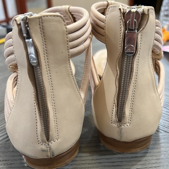 Bottega dell’ Artigiano “icon” Thong Sandal - Picture 4 of 9